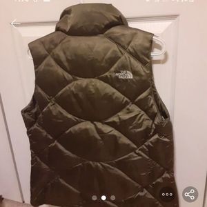 Women North Face vest